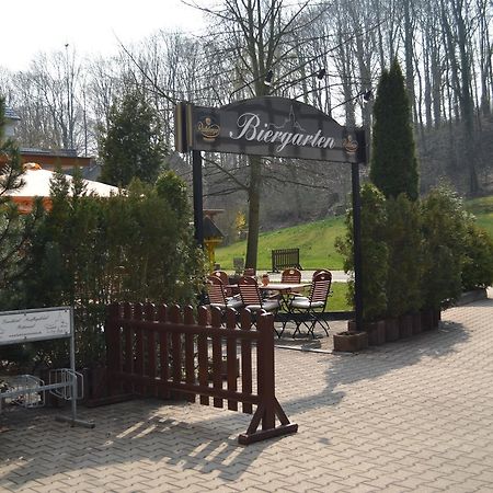 Elegant-Hotel "Zur Burg" Posterstein Экстерьер фото